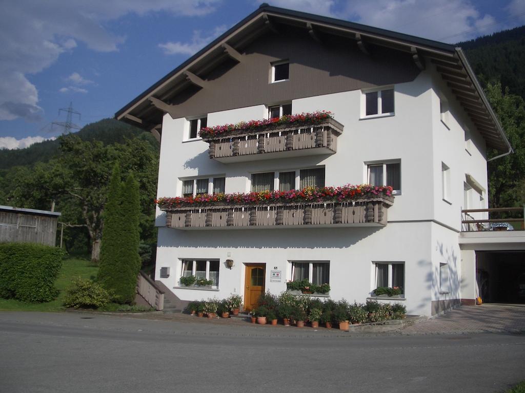 Appartamento Haus Konzett Dalaas Esterno foto